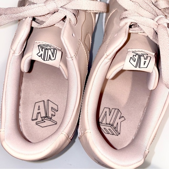 Nike Air Force 1 Pixel (NWOT)​ - Picture 6 of 10